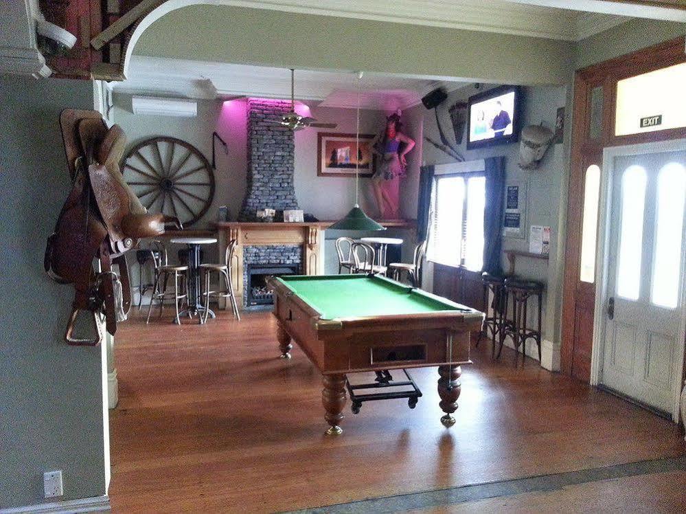 Shooters Saloon Hotel & Cabins 奥克兰 外观 照片